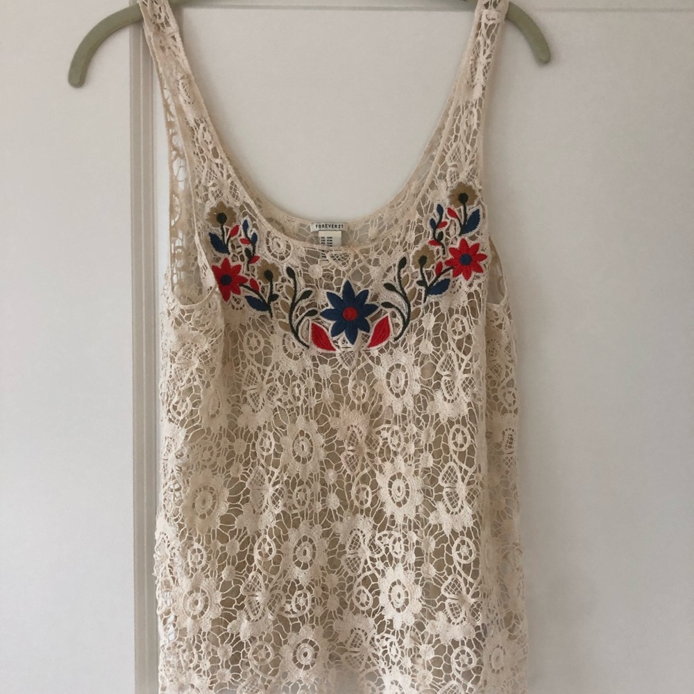 Lace Floral Crop